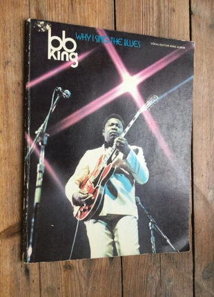 Livre musique bbking BB King why i sing the blues vocal guitar song album, condizioni: Ottime, €8.00, €9.10 include la Protezione acquisti