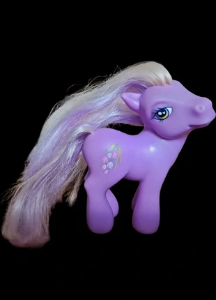 Figurine Little Pony hasbro 2002 12 cm TBE, brand: Hasbro, condition: Very good, size: 5 years / 110 cm, €11.00, €12.25 includes Buyer Protection