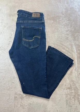 Jean Levi’s Signature Modern Boot Cut Bleu Brut Taille FR 38/40 (W29 L32) Très bon état 1033, marca: Levi's, estado: Muito bom, tamanho: L / 40 / 12, €14.00, €15.40 inclui Proteção do Comprador Pro