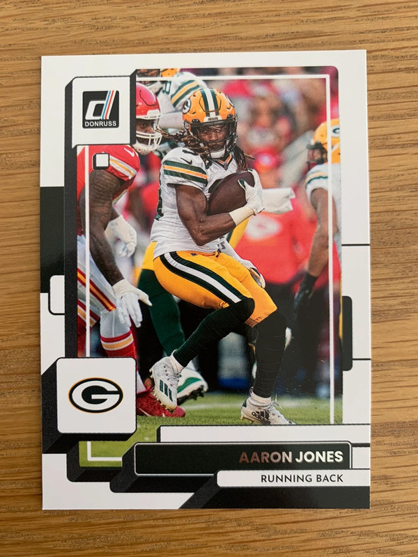 : 2022 DONRUSS #98 AARON JONES GREEN BAY PACKERS