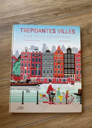 Livre Trépidantes villes pour petits explorateurs. Éditions Belin Jeunesse. TBE, staat: Heel goed, € 8,00, € 9,10 inclusief Kopersbescherming