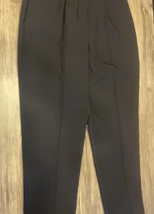 Pantalon femme L / 40, brand: Femme, condition: Very good, size: L / 40 / 12, €3.00, €3.85 includes Buyer Protection