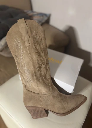 Santiags Taupe avec motif, brand: Santiags, condition: New without tags, size: 41, €38.99, €41.64 includes Buyer Protection