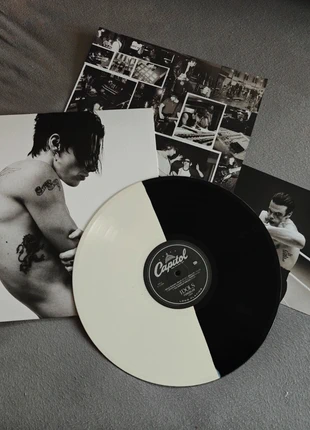 Yungblud - Idols limited edition black/white vinyl, état: Neuf sans étiquette, 65,00 €, 68,95 € Protection acheteurs incluse