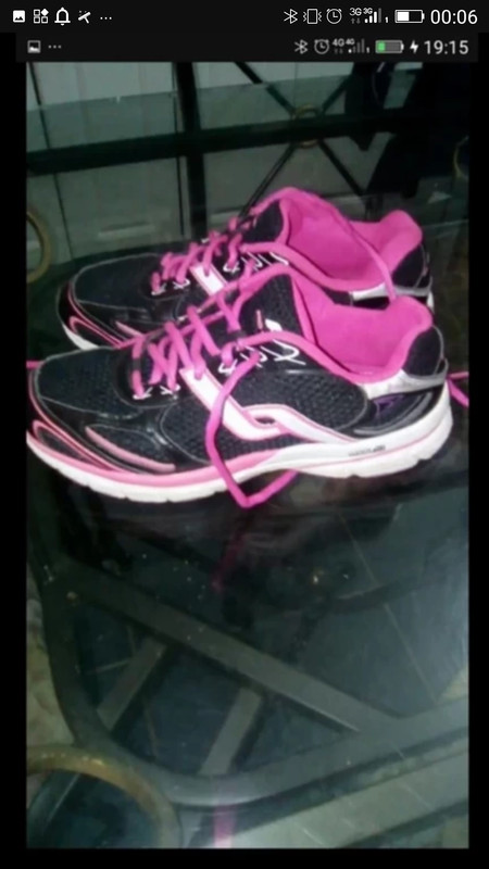 Basket noir et rose pro touch Vinted