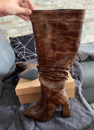 Bottes à talon, état: Neuf avec étiquette, taille: 37, 15,00 €, 16,45 € Protection acheteurs incluse