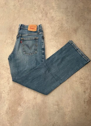 Jean Levi’s 550 Relaxed boot cut Femme Blue vintage – Taille 36, marque: Levi's, état: Très bon état, taille: S / 36 / 8, 20,00 €, 21,70 € Protection acheteurs incluse