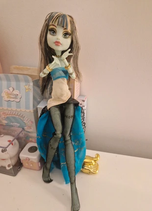Monster high Frankie Stein 13wishes, brand: Monster, condition: Good, size: One size, €6.00, €7.00 includes Buyer Protection