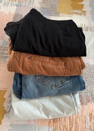 4 shorts / bermudas femme taille 42, brand: Kiabi, condition: Very good, size: XL / 42 / 14, €11.00, €12.25 includes Buyer Protection