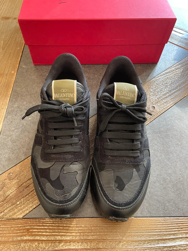 Women's valentino camo 2024 trainers