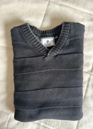 Pull noir à rayures fines AGDlebrave diesel, taille S, marca: Diesel, estado: Muito bom, tamanho: S, €12.50, €13.83 inclui Proteção do Comprador