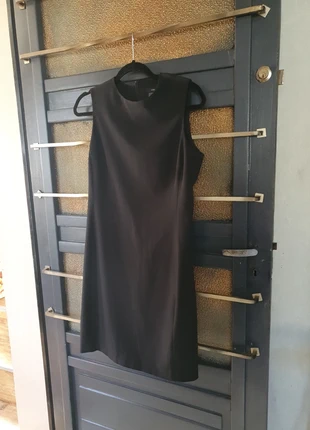 #Robedroite #noire#zara, marque: Zara, état: Très bon état, taille: L / 40 / 12, 10,00 €, 11,20 € Protection acheteurs incluse