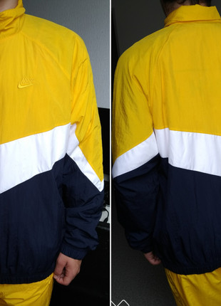 Veste Nike Big Swoosh Jaune Vinted