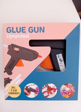 Pistolet à colle avec 10 battons de recharge, condition: New without tags, size: One size, €3.50, €4.38 includes Buyer Protection