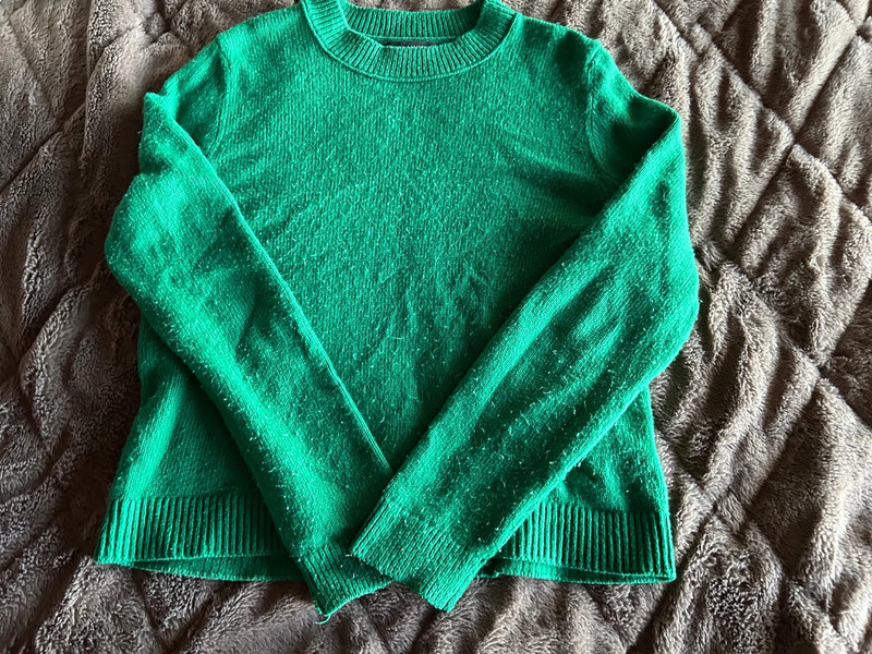 Green Banana Republic Sweater 1