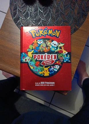 Livre pokemon, condition: Very good, €8.00, €9.10 includes Buyer Protection