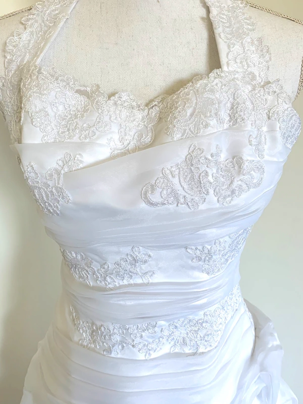 Robe de mariée blanche - photo numéro 2