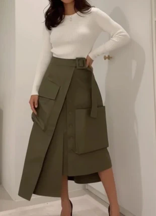 Jupe kaki structurée à poches et ceinture, coupe originale moderne taille M, merk: shawly, staat: Heel goed, maat: M / 38 / 10, € 64,90, € 68,85 inclusief Kopersbescherming