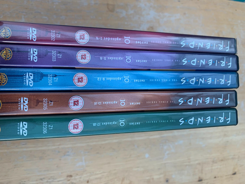 Friends Series 10 collection DVD’s - Vinted