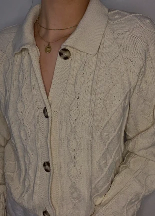 Cardigan beige, marke: NA-KD, zustand: Sehr gut, größe: S / 36 / 8, 11,00 €, 12,25 € inklusive Vinted-Käuferschutz