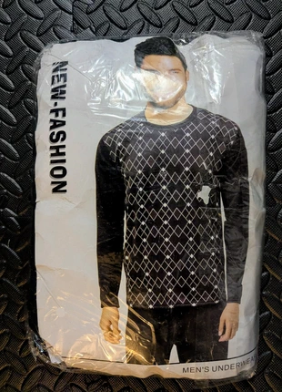 weat léger noir motif losanges - Taille M - Neuf dans son emballage d'origine, marke: LOOK, zustand: Neu, mit Etikett, größe: M, 3,90 €, 4,80 € inklusive Vinted-Käuferschutz