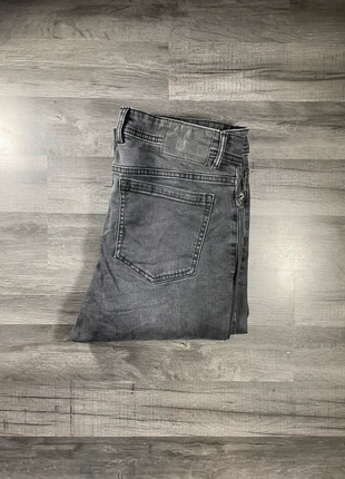 Jean Jules noir, taille M, en parfait état., brand: Jules, condizioni: Ottime, taglia: M / IT 42 / EU 38, €3.00, €3.85 include la Protezione acquisti