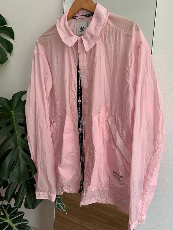 jaqueta corta vento rosa adidas 1