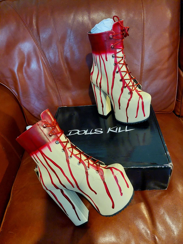 Dolls kill sales fire boots