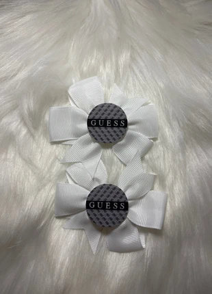 Fermaglini bimba, marke: GUESS, zustand: Neu, 5,00 €, 5,95 € inklusive Vinted-Käuferschutz