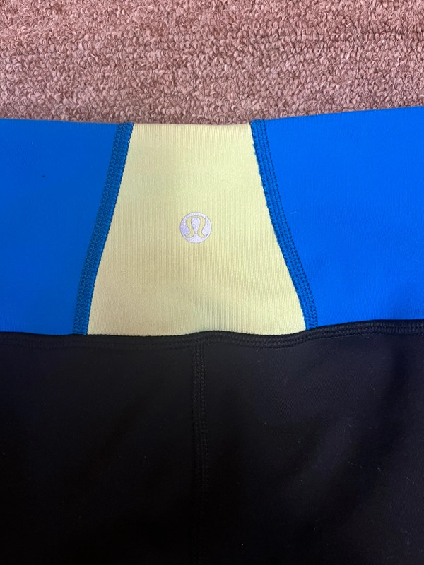 Lululemon Embody cropped leggings 3