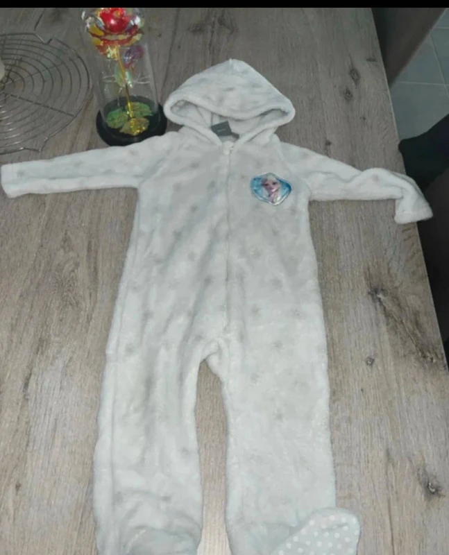 🎀 Pyjama à capuche Frozen 🎀