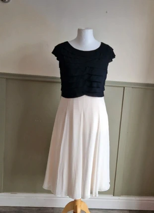 Jacques Vert Black & Cream Fit & Flare Midi Dress UK 10 Elegant Wedding & Formal Outfit, brand: Jacques Vert, condition: Very good, size: M / UK 12-14, £59.00, £62.65 includes Buyer Protection