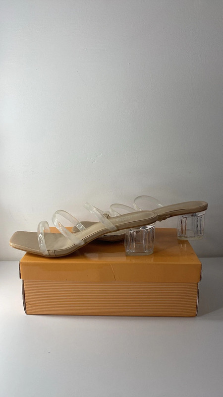 Tacones transparentes 1