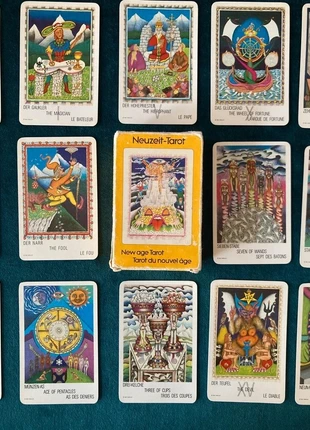 Neuzeit Tarot New Age OOP rare 1982, brand: Tarot, condizioni: Ottime, €55.00, €58.45 include la Protezione acquisti Pro