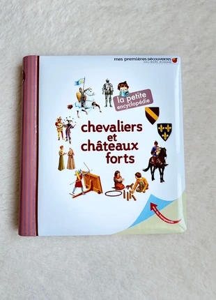 Encyclopédie chevaliers et châteaux forts pour enfant, état: Très bon état, 2,00 €, 2,80 € Protection acheteurs incluse