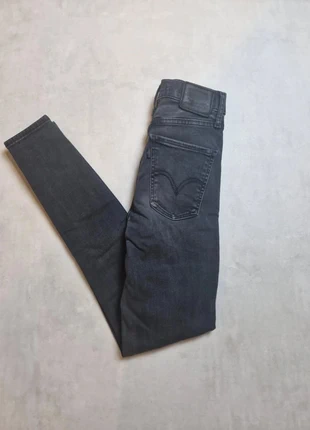 Jean Levi's Mile High Super Skinny W24 L28 - Gris foncé, marke: Levi's, zustand: Sehr gut, größe: XS / 34 / 6, 18,00 €, 19,60 € inklusive Vinted-Käuferschutz