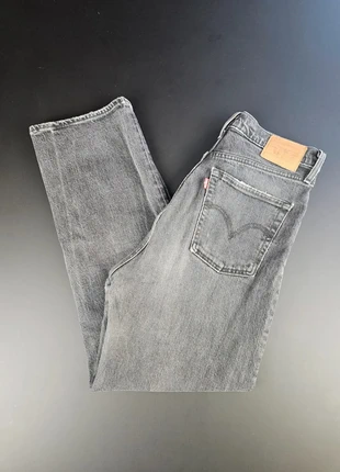 Jean Levi's noir femme taille 42, brand: Levi's, condition: Good, size: XL / 42 / 14, €22.50, €24.33 includes Buyer Protection