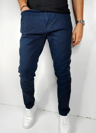 Jean skinny bleu marine H&M T.42, marque: H&M, état: Très bon état, taille: L, 15,00 €, 16,45 € Protection acheteurs (Pro) incluse
