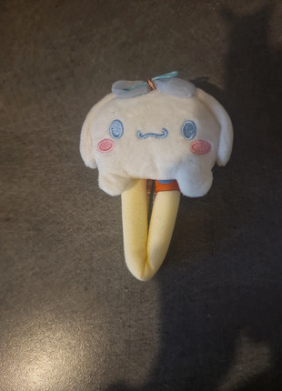 Grosse barette Cinnamoroll, marque: Sanrio, état: Neuf sans étiquette, 2,00 €, 2,80 € Protection acheteurs incluse