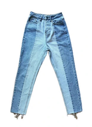 Pantalón vaquero bicolor, marca: Stradivarius, estado: Muito bom, tamanho: XXS / 32 / 4, €3.50, €4.38 inclui Proteção do Comprador