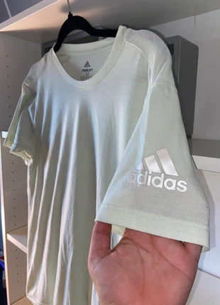T-shirt de Sport Adidas Vert, brand: adidas, condition: Very good, size: M, €5.00, €5.95 includes Buyer Protection