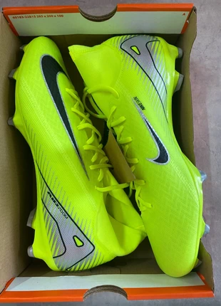 Nike Zoom Superfly 10 Academy Fg/Mg Volt 44.5, marca: Nike, estado: Novo sem etiquetas, tamanho: 44,5, €80.00, €84.70 inclui Proteção do Comprador Pro