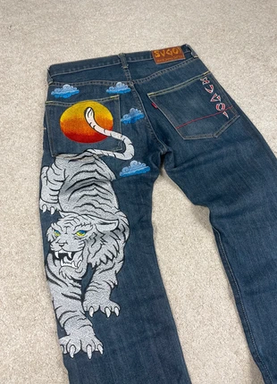 🧶 Vitage baggy jeans Sugoi « white Tiger sunrise » tatoo Japan., marke: Sugoi, zustand: Sehr gut, größe: W30 | DE 46, 150,00 €, 158,20 € inklusive Vinted-Käuferschutz