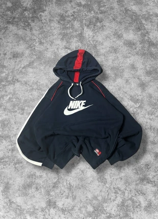 Sweat Nike vintage 90s bleu marine big logo brodé central blanc - M, brand: Nike, condition: Very good, size: M, €29.90, €32.10 includes Buyer Protection
