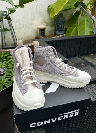 Converse Run Star Hike High Sherpa Vapor Mauve, marque: Converse x Chuck Taylor, état: Neuf avec étiquette, taille: 37.5, 70,00 €, 74,20 € Protection acheteurs incluse