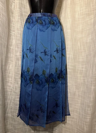 Jupe Vintage, merk: Un Jour Ailleurs, staat: Heel goed, maat: S / 36 / 8, € 52,00, € 55,30 inclusief Kopersbescherming