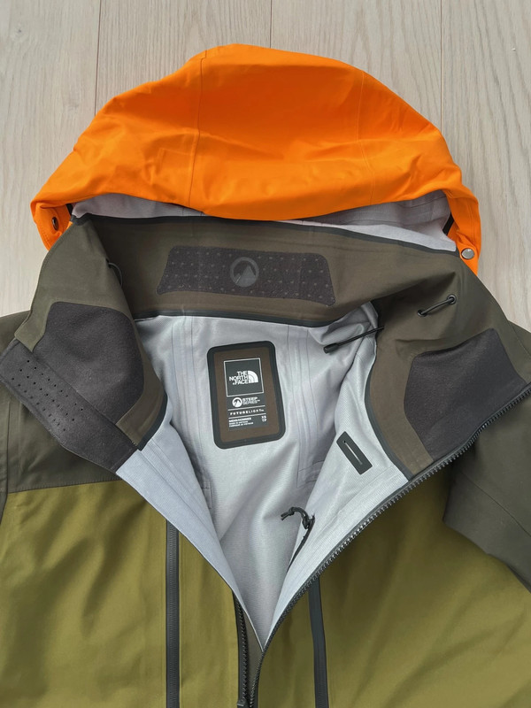 The North Face Steep Series ACAD Futurelight Waterproof Ski Jacket Green