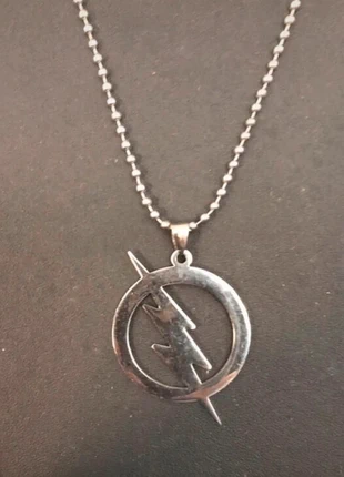 Collier The Flash Dc comics acier inoxydable, marque: Flash, état: Très bon état, 12,00 €, 13,30 € Protection acheteurs incluse