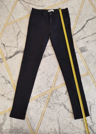 Jean Levi’s 710 Super Skinny Enfant - Taille 12A / 152 cm, brand: Levi's, condizioni: Buone, taglia: 12 anni / 152 cm, €7.00, €8.05 include la Protezione acquisti Pro