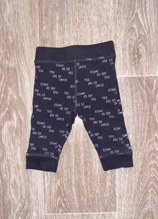 Pantalon, brand: Zeeman, condizioni: Ottime, taglia: 6-9 mesi / 68 cm, €1.00, €1.75 include la Protezione acquisti